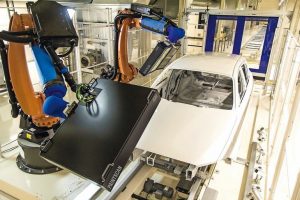 Robotergestützte Oberflächeninspektion im Produktionstakt