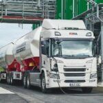 Scania_25_P_BEV_6x2_rear-steer_bulk_transport