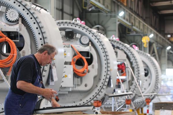 Maschinenbau schafft 30 000 neue Arbeitsplätze