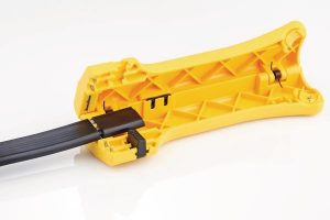 Werkzeug für runde und flache Kabel