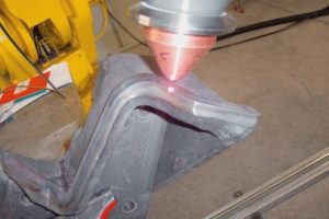 Laser repariert defekte Formen automatisch