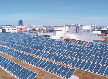 Lapp nimmt am Stammsitz Stuttgart Solaranlage in Betrieb