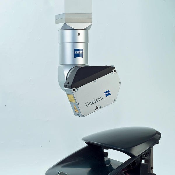 Optisch und taktil in einem CNC-Ablauf