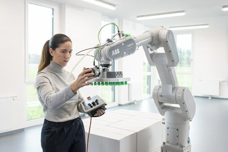 ABB: Präziser Cobot mit hoher Traglast