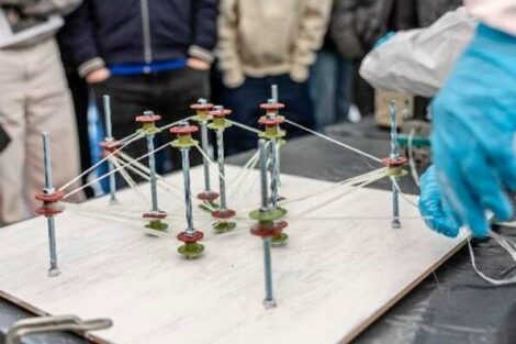 Hightech-Leichtbau lockt Gymnasiasten in den Ingenieurberuf