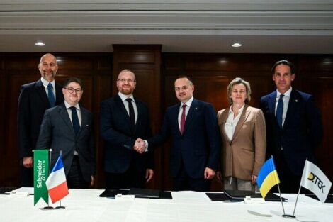 Ukraine: Schneider Electric und DTEK vertiefen Zusammenarbeit