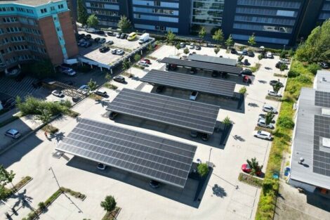 Energielenker Gruppe und Jungheinrich eröffnen neuen Solarparkplatz