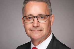 Dr. Kurt D. Bettenhausen wechselt von Schunk zu Harting