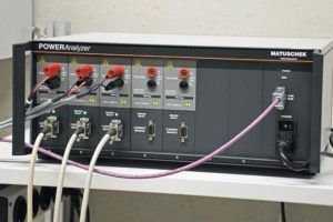 Der Poweranalyzer LK601 von Matuschek bildet den Prüfstand digital ab