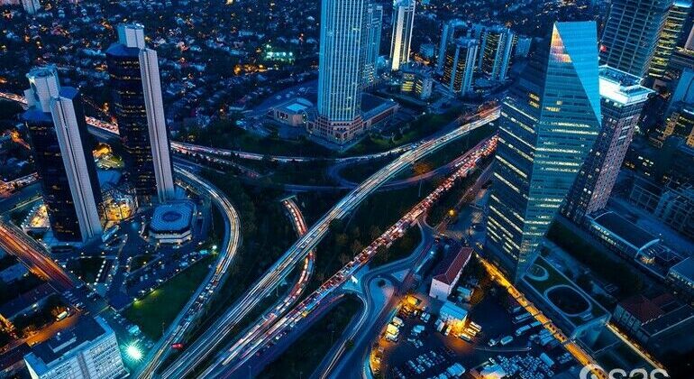 Digitale_Smart-City-Infrastruktur:_Advanced_Analytics_und_KI_von_SAS_optimieren_den_Verkehrsfluss_in_Istanbul.