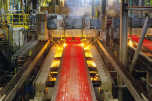 Tata-Steel-Stahlwerk in IJmuiden nimmt Stranggießanlage in Betrieb