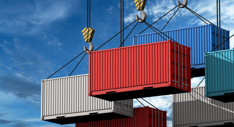 Crane_hook_with_a_cargo_container_for_text,_3d_rendering