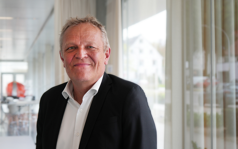 Schärfspezialist Vollmer stellt Andreas Böhm als neuen Geschäftsführer vor