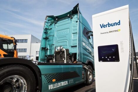 Volvo Trucks und VERBUND kooperieren für Mobilitätswende
