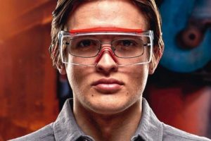Überbrille von 3M bietet Schutz und Tragekomfort